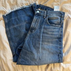 Levi’s Wide Leg Jeans